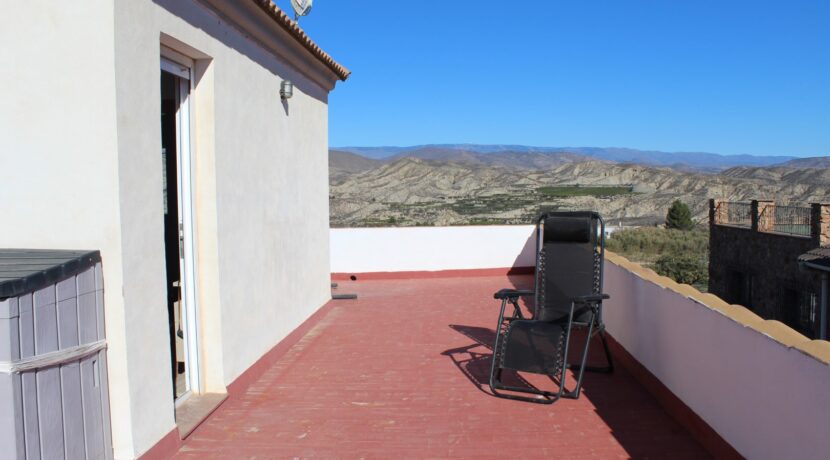 Casa con terreno en Illar (62)